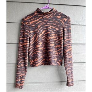 ❌SOLD❌ H&M Cheetah Print Top